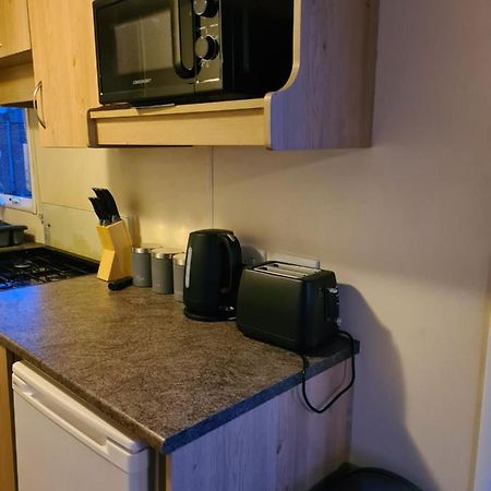 קלקטון און סי Cosy, Family Caravan Near The Beach מראה חיצוני תמונה