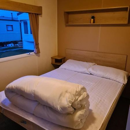 קלקטון און סי Cosy, Family Caravan Near The Beach מראה חיצוני תמונה