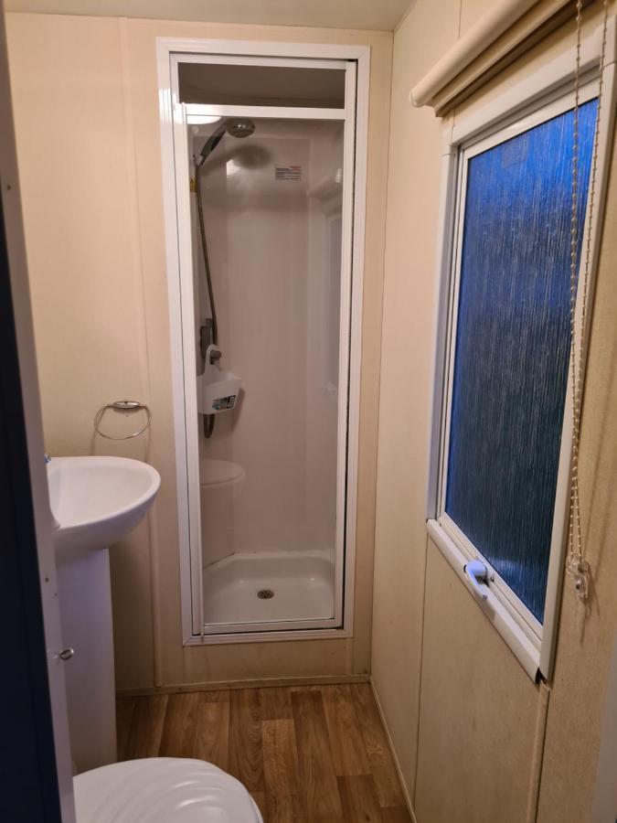 קלקטון און סי Cosy, Family Caravan Near The Beach מראה חיצוני תמונה