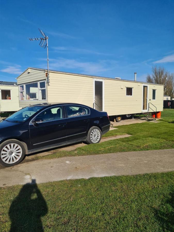 קלקטון און סי Cosy, Family Caravan Near The Beach מראה חיצוני תמונה